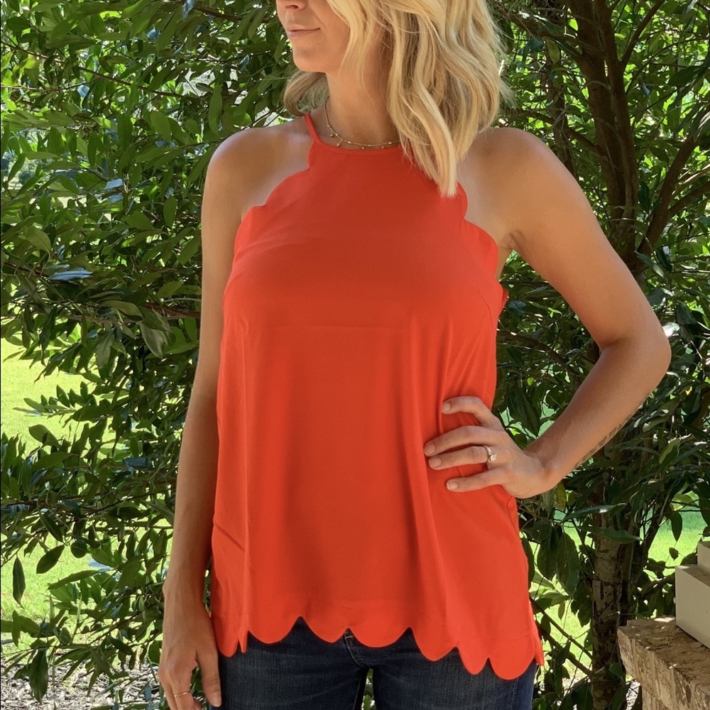 ENTRO Scalloped Edge Tank